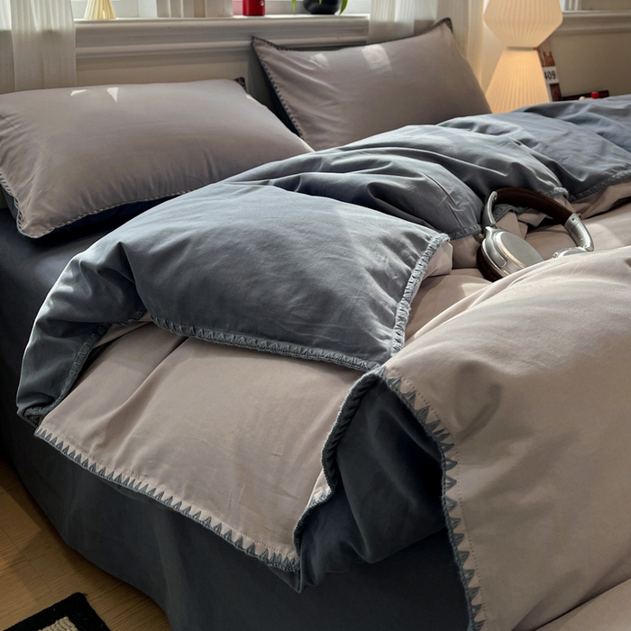 91家纺网 家纺一手货源 找家纺 棉生活家纺 2025新款简约北欧风全棉纯棉磨毛贝壳边四件套 蓝涧