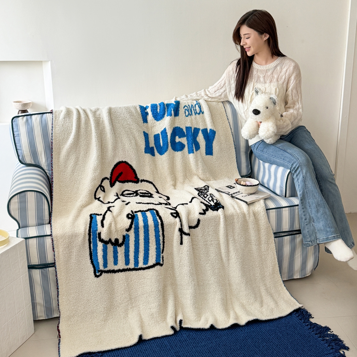 91家纺网 家纺一手货源 找家纺 丹本家纺 2025新款设计师原创多功能针织半边绒毛毯午休毯盖毯加厚毯子 幸运送餐狗