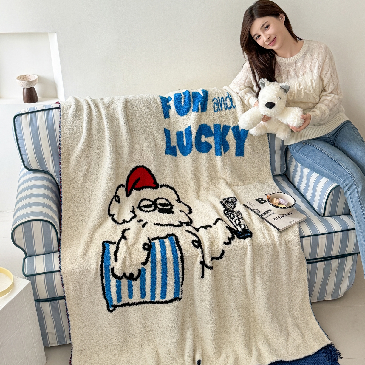 91家纺网 家纺一手货源 找家纺 丹本家纺 2025新款设计师原创多功能针织半边绒毛毯午休毯盖毯加厚毯子 幸运送餐狗