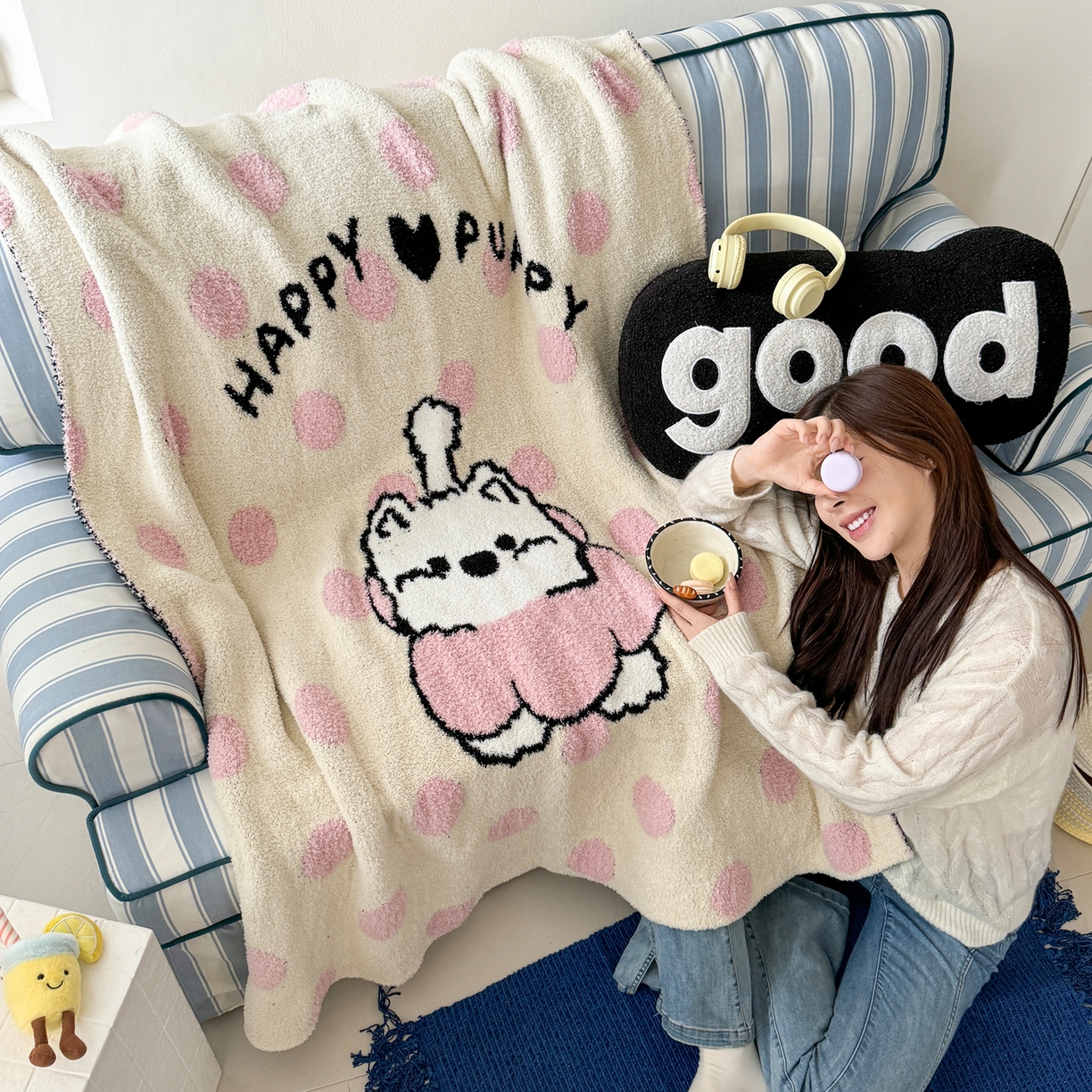 91家纺网 家纺一手货源 找家纺 （总）丹本家纺 2025新款设计师原创多功能针织半边绒毛毯午休毯盖毯加厚毯子