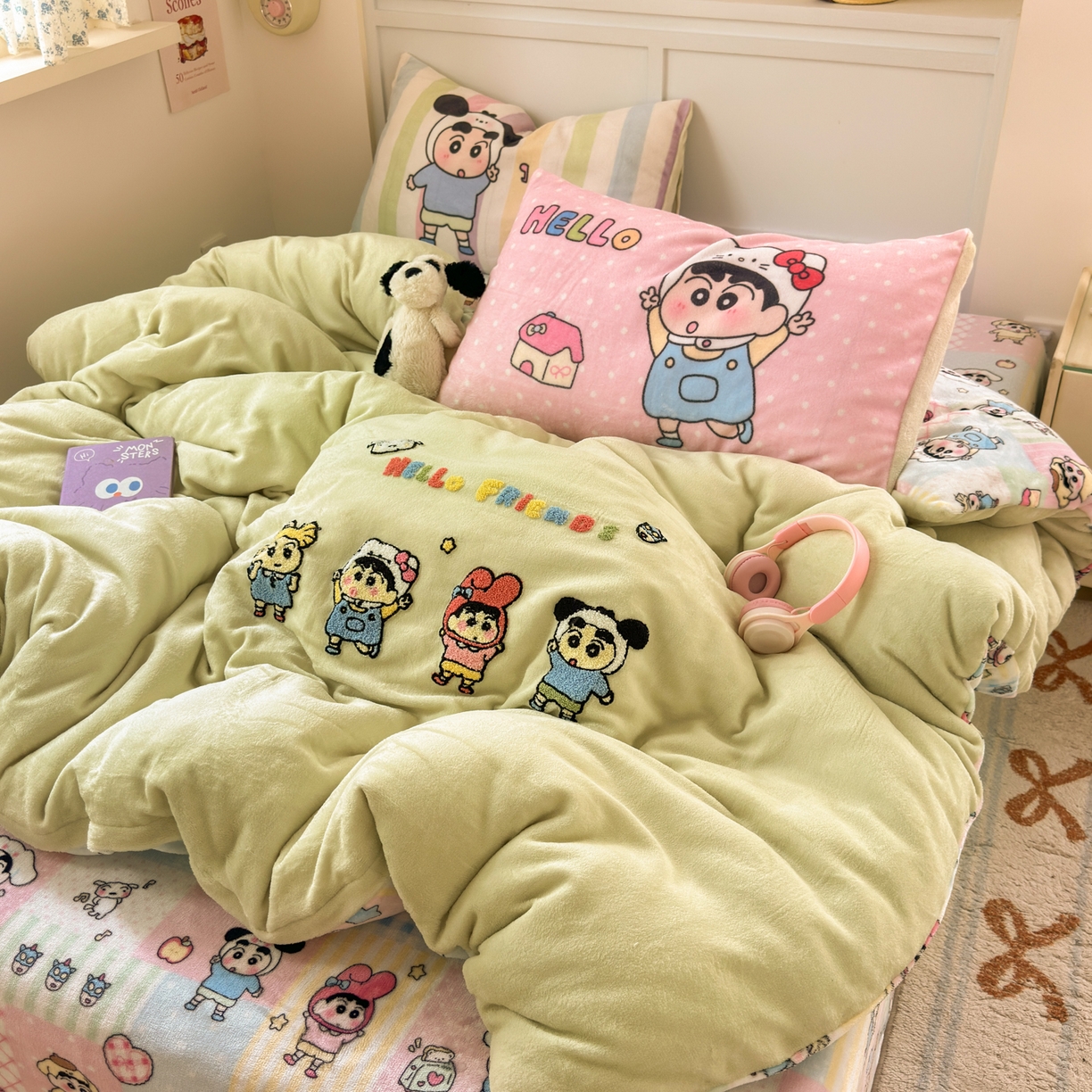 91家纺网 家纺一手货源 找家纺 一霖家纺 2025新款小清新牛奶绒毛巾绣四件套-第二波 小新派对绒