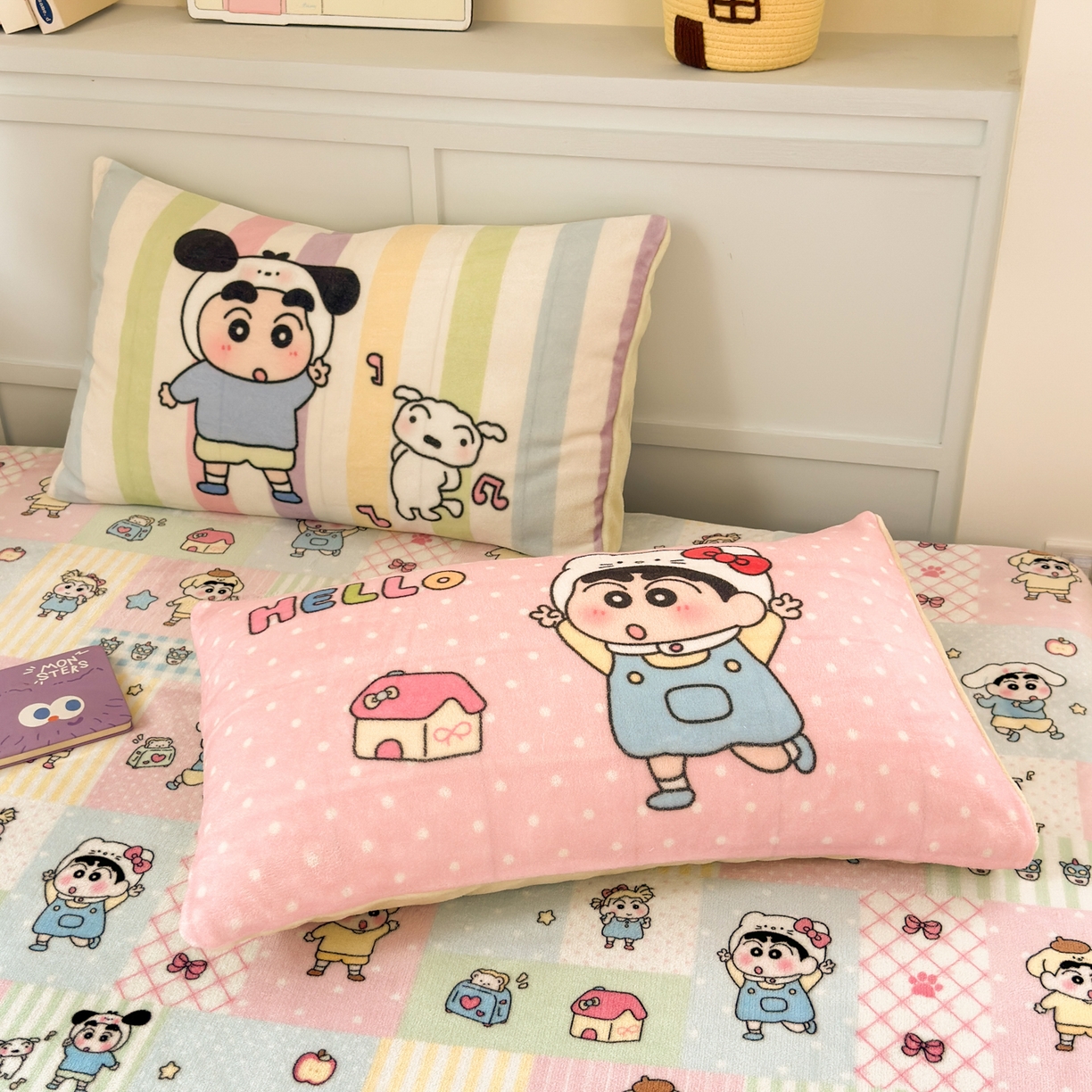 91家纺网 家纺一手货源 找家纺 一霖家纺 2025新款小清新牛奶绒毛巾绣四件套-第二波 小新派对绒