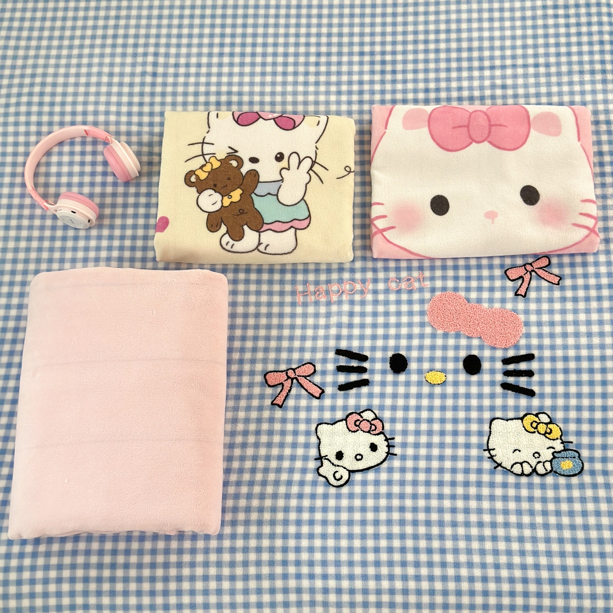 91家纺网 家纺一手货源 找家纺 一霖家纺 2025新款小清新牛奶绒毛巾绣四件套-第二波 绒蕾拉小猫