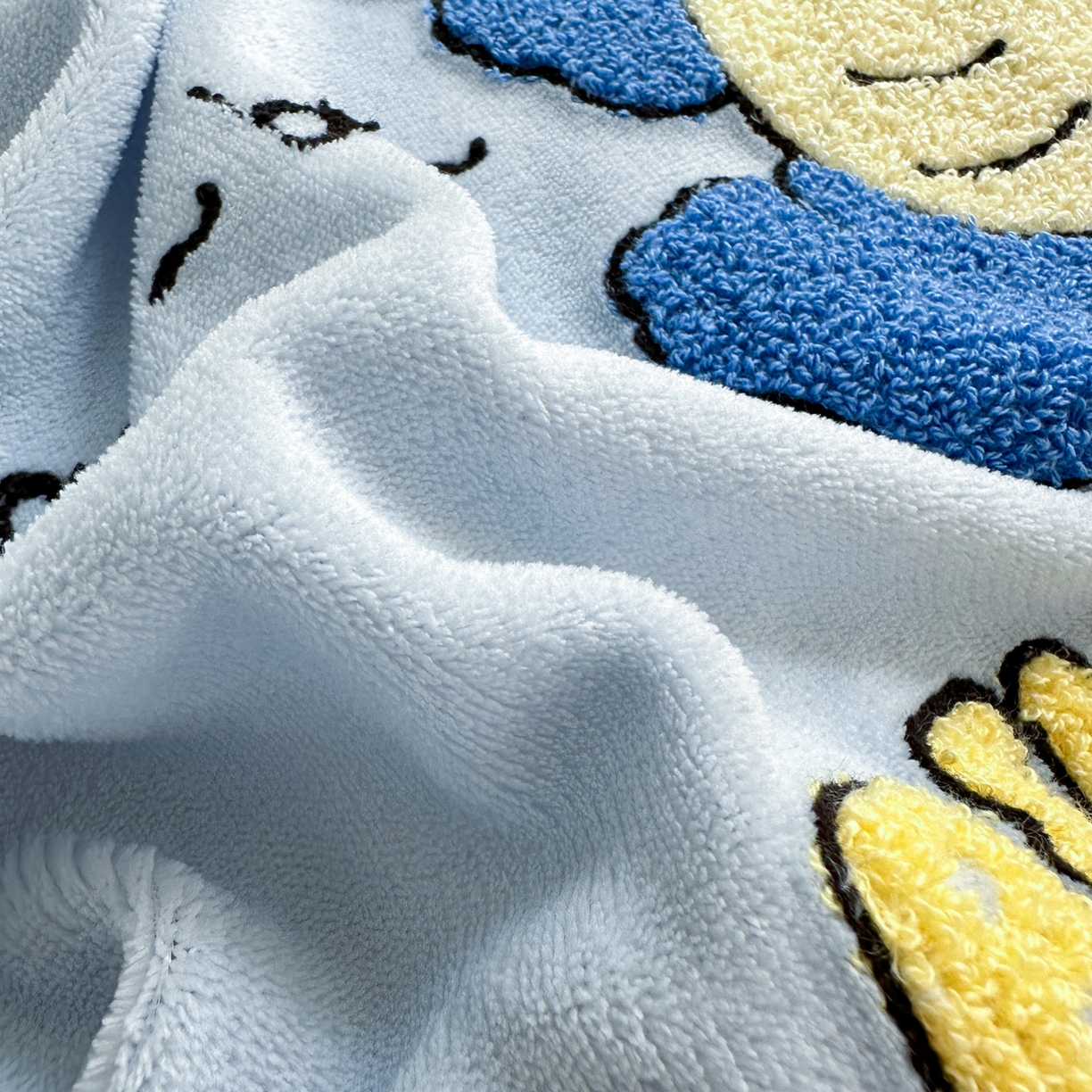 91家纺网 家纺一手货源 找家纺 一霖家纺 2025新款小清新牛奶绒毛巾绣四件套-第二波 魔法恐龙