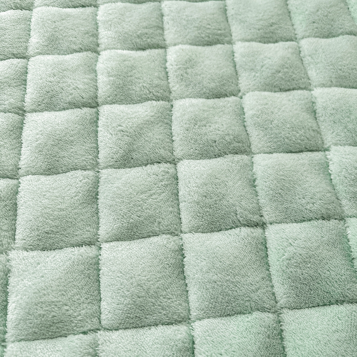 91家纺网 家纺一手货源 找家纺 情恒家纺 2025新款立体泡泡牛奶绒夹棉床裙三件套系列-浅语光年 浅语光年-水绿