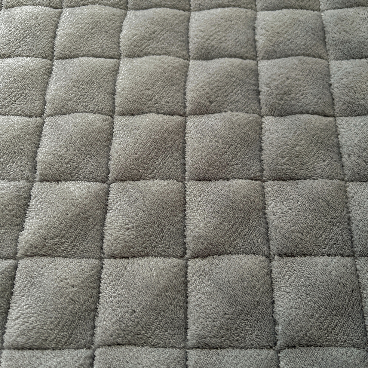 91家纺网 家纺一手货源 找家纺 情恒家纺 2025新款立体泡泡牛奶绒夹棉床裙四件套系列-浅语光年 浅语光年-星灰