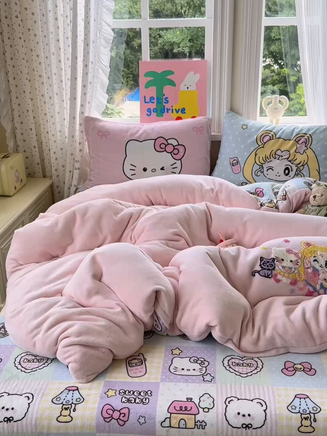 91家纺网 家纺一手货源 找家纺 乐童家纺 2025新款小清新牛奶绒毛巾绣四件套-第二波 美少女战士粉绒