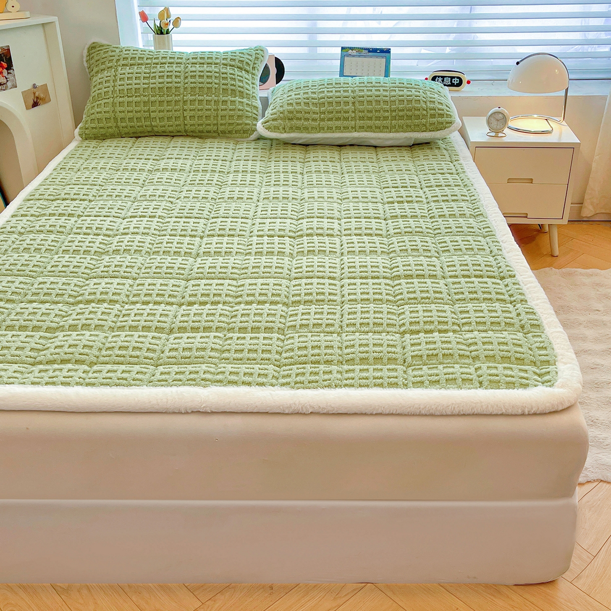 91家纺网 家纺一手货源 找家纺 予梦家纺 2025新款加厚塔芙绒床垫床褥床护垫（带卖点图和买家秀） 华夫格 果绿
