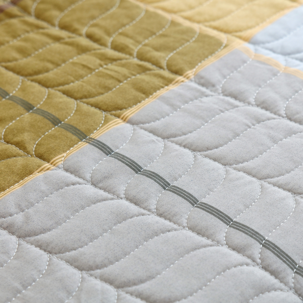 91家纺网 家纺一手货源 找家纺 OL家纺 2025新款13376全棉印花床盖四件套 时光映画