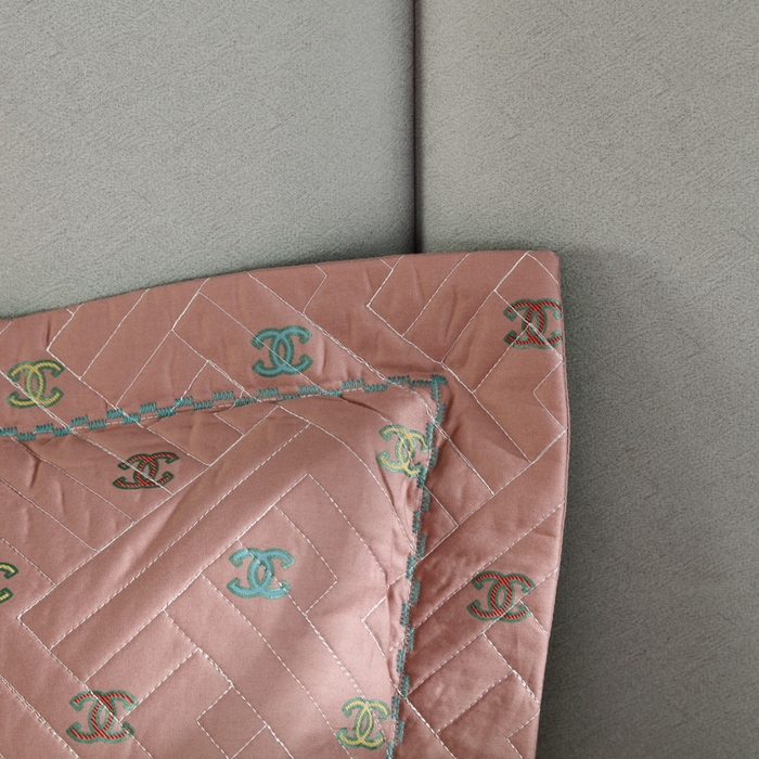 91家纺网 家纺一手货源 找家纺 OL家纺 2025新款13376全棉印花床盖三件套 欧风丽影-豆沙