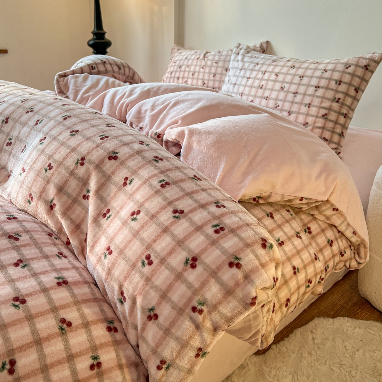 91家纺网 家纺一手货源 找家纺 （总）思诺羽床笠 2025新款加厚牛奶绒印花四件套