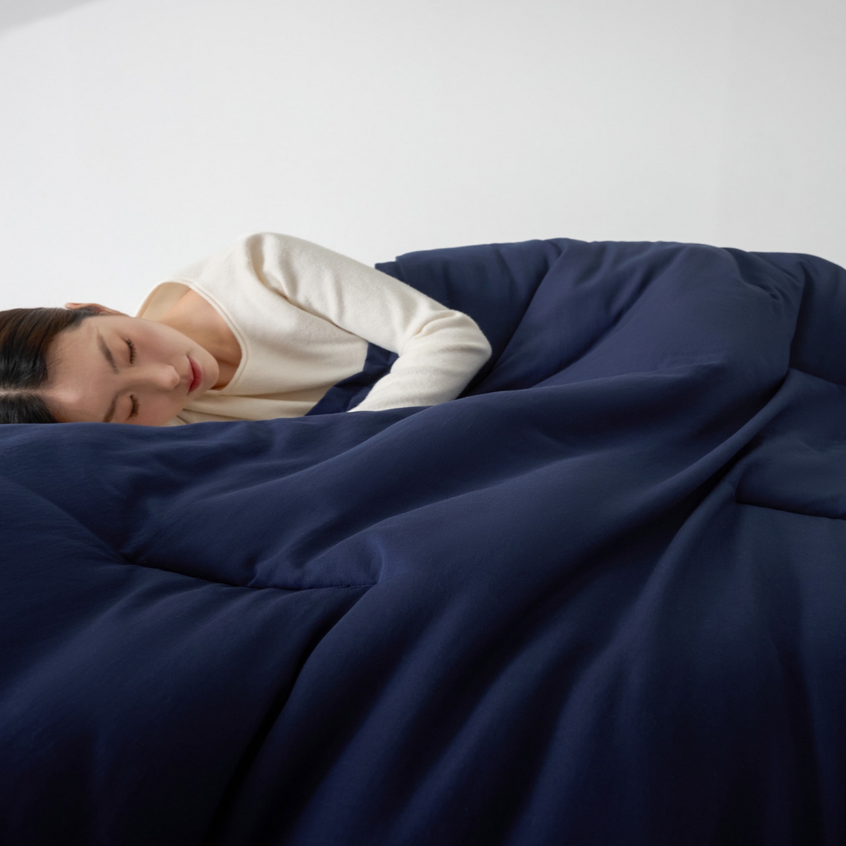 91家纺网 家纺一手货源 找家纺 夏罗俪 2025秋冬新款PRO2.0亚朵被子同款深睡被四季被冬被子母被春秋被保暖控温被子 四季-深睡蓝