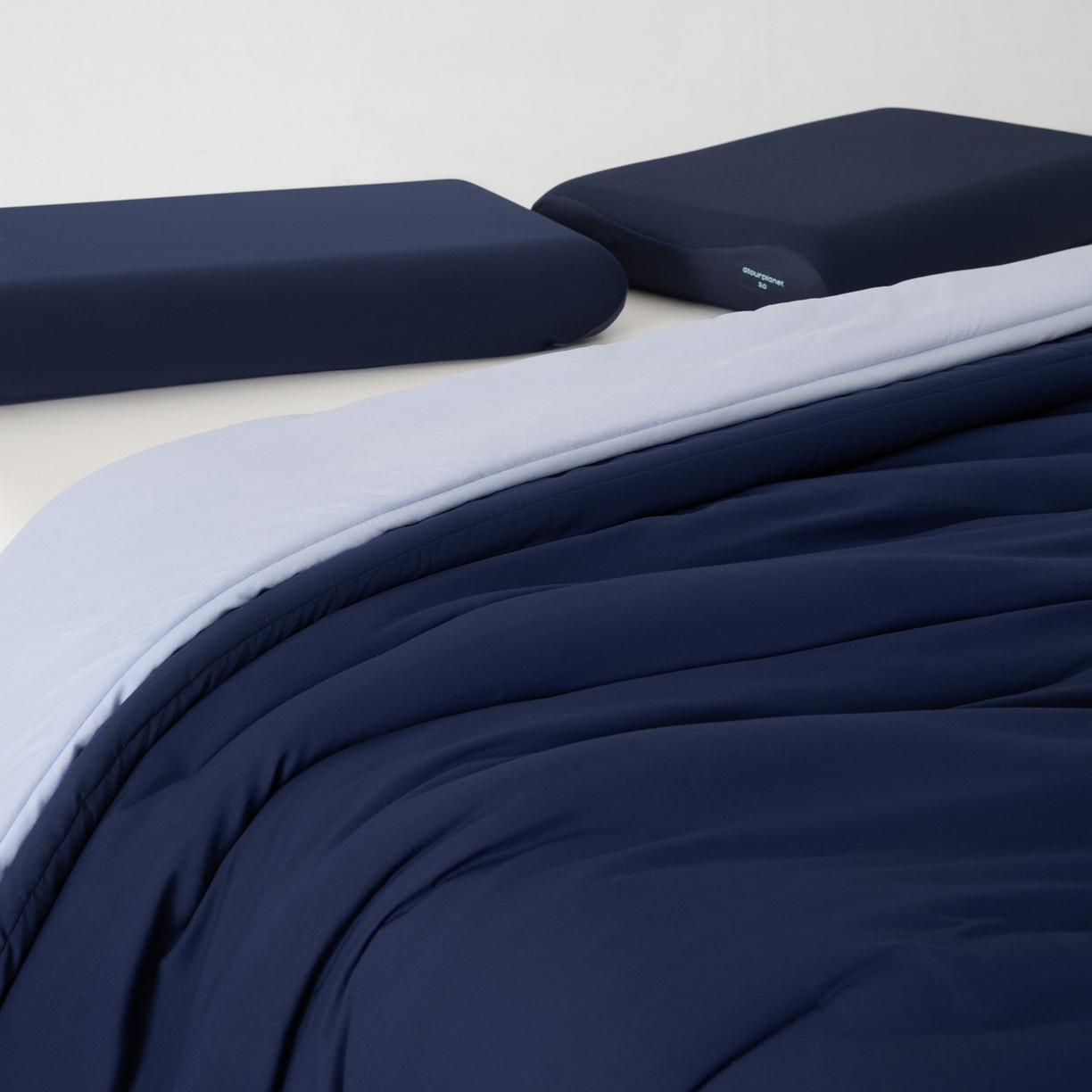 91家纺网 家纺一手货源 找家纺 夏罗俪 2025秋冬新款PRO2.0亚朵被子同款深睡被四季被冬被子母被春秋被保暖控温被子 四季-深睡蓝