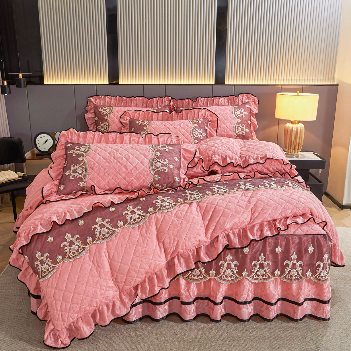 （总）好儿喜家纺 2025新款柔暖天鹅绒夹棉床裙盛世年华系列四件套