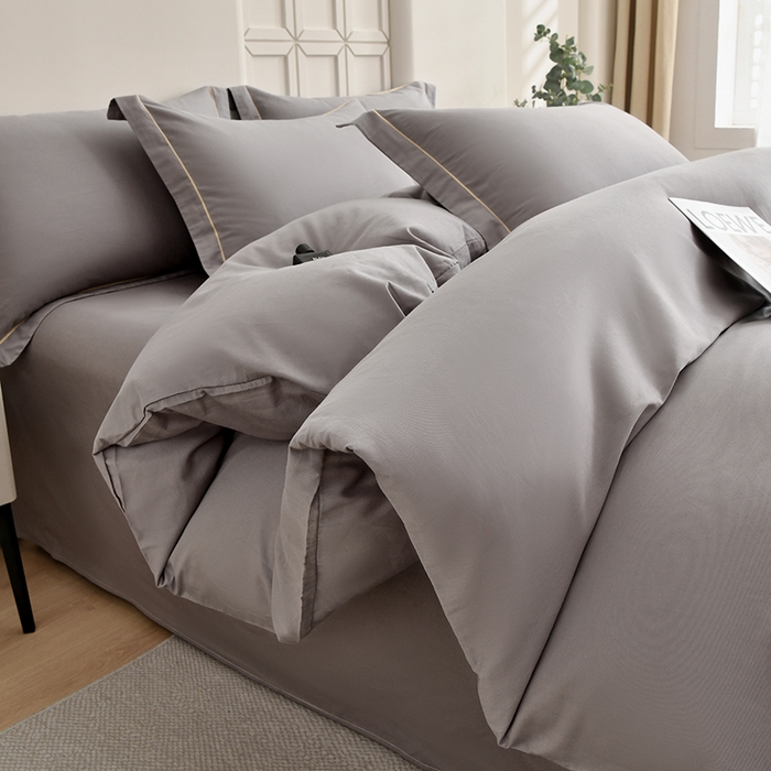 91家纺网 家纺一手货源 找家纺 宇彬家纺 2026直播热爆新款A类13374全棉母婴级一字绣宽边枕套被套纯色单被套贡缎新疆长绒匹马棉轻奢可定做 一字绣-绅士灰