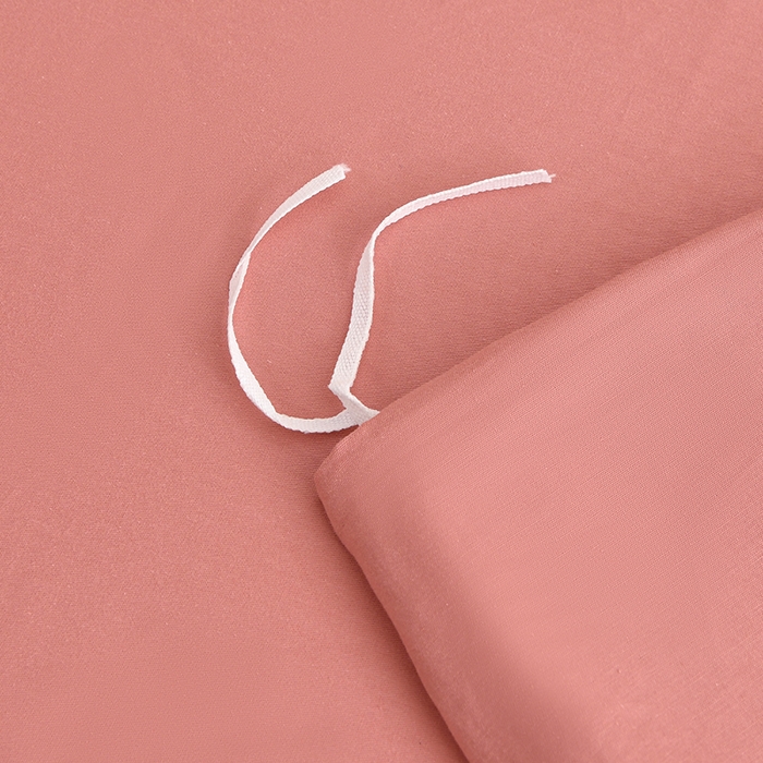 91家纺网 家纺一手货源 找家纺 宇彬家纺 2026直播热爆新款A类13374全棉母婴级一字绣宽边枕套被套纯色单被套贡缎新疆长绒匹马棉轻奢可定做 一字绣-奶油粉