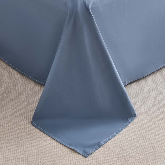 91家纺网 家纺一手货源 找家纺 宇彬家纺 2026直播热爆新款A类13374全棉母婴级一字绣宽边枕套被套纯色单被套贡缎新疆长绒匹马棉轻奢可定做 一字绣-宾利蓝