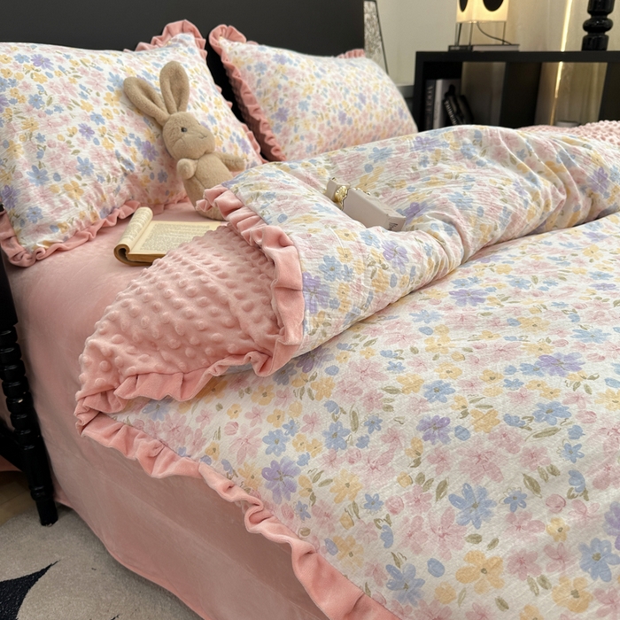 91家纺网 家纺一手货源 找家纺 一比一家纺 2025新款保暖舒适云感纱➕绒加绒四件套 花漾