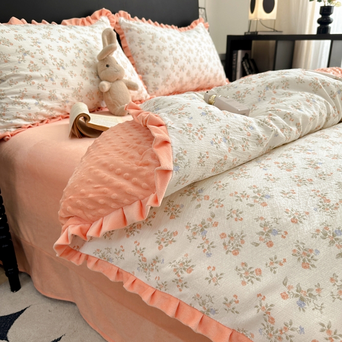 91家纺网 家纺一手货源 找家纺 一比一家纺 2025新款保暖舒适云感纱➕绒加绒四件套 闲趣花开