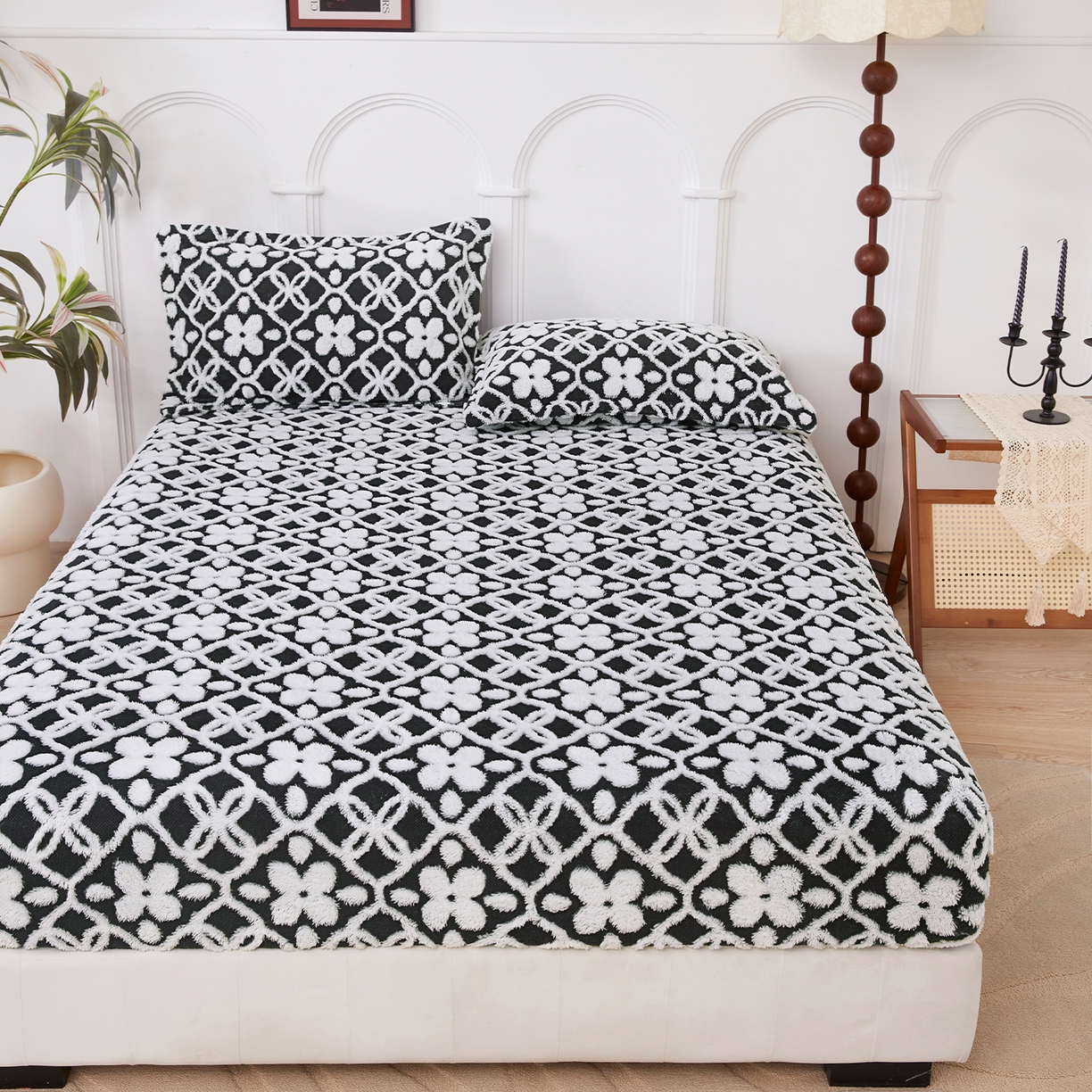 91家纺网 家纺一手货源 找家纺 云玲时尚 2025新款阳离子塔芙绒床笠 山茶黑