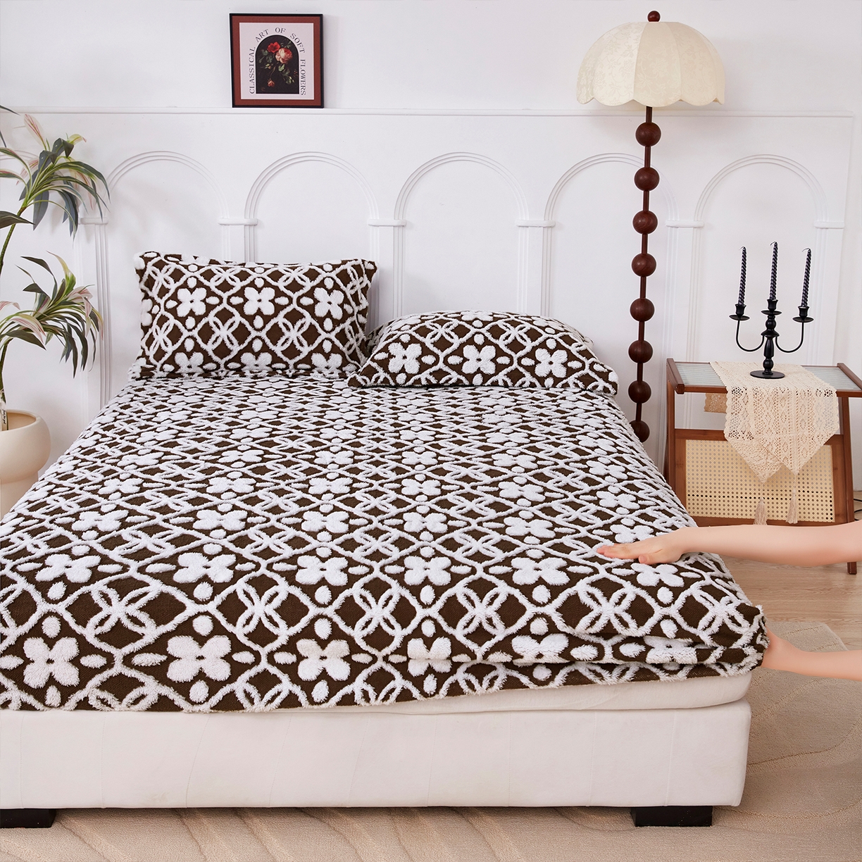 云玲时尚 2025新款阳离子塔芙绒床笠 山茶深咖