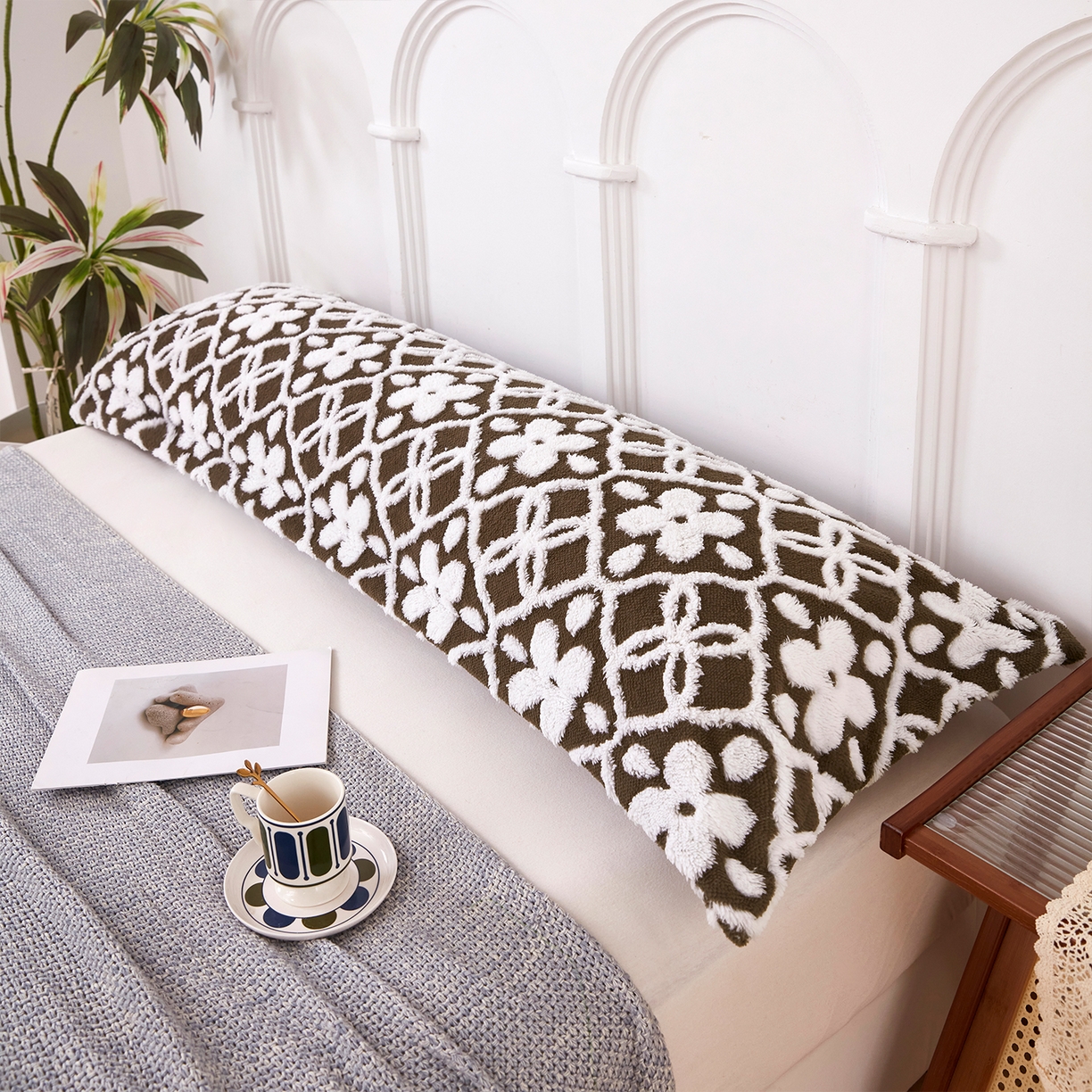 91家纺网 家纺一手货源 找家纺 云玲时尚 2025新款阳离子塔芙绒双人枕套 山茶深咖