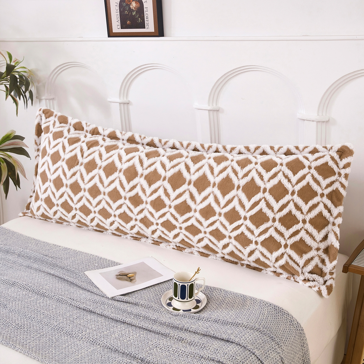 91家纺网 家纺一手货源 找家纺 云玲时尚 2025新款阳离子塔芙绒双人枕套 菱格深咖