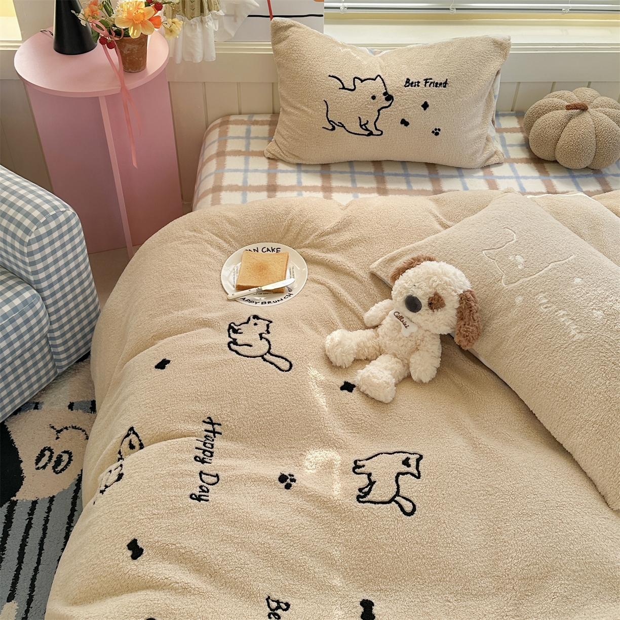 91家纺网 家纺一手货源 找家纺 （总）暖生活 2025新款高克重细颗粒羊羔绒四件套