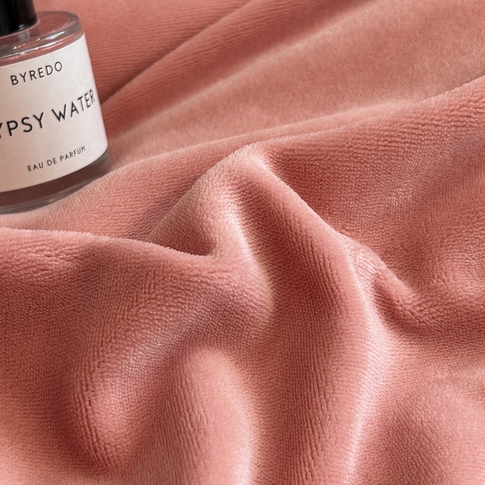 91家纺网 家纺一手货源 找家纺 （总）美芝莱床垫 2025新款牛奶绒全消光亲肤舒适大牌风四件套