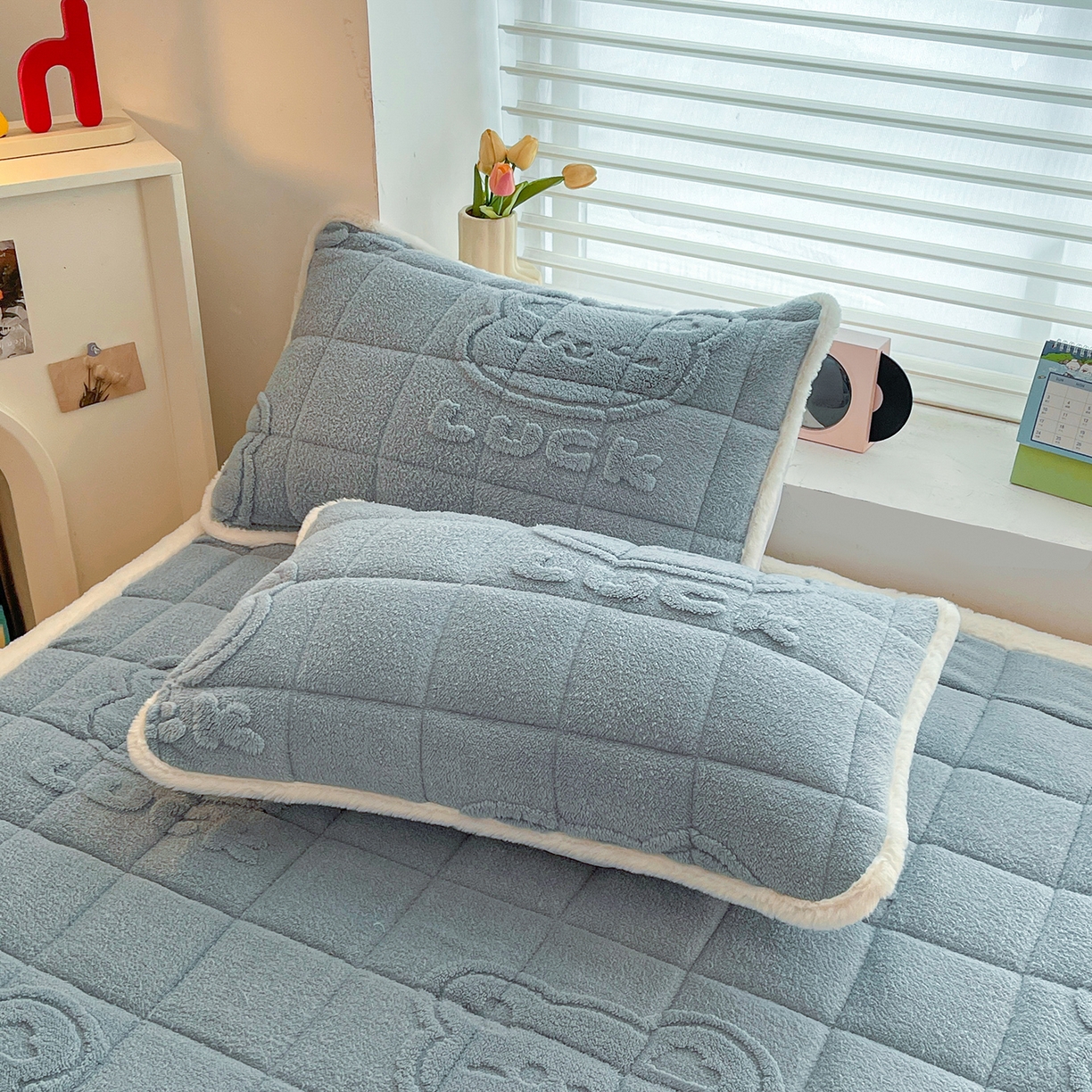 91家纺网 家纺一手货源 找家纺 （总）予梦家纺 2025新款塔芙绒加厚夹棉床笠床垫保护套