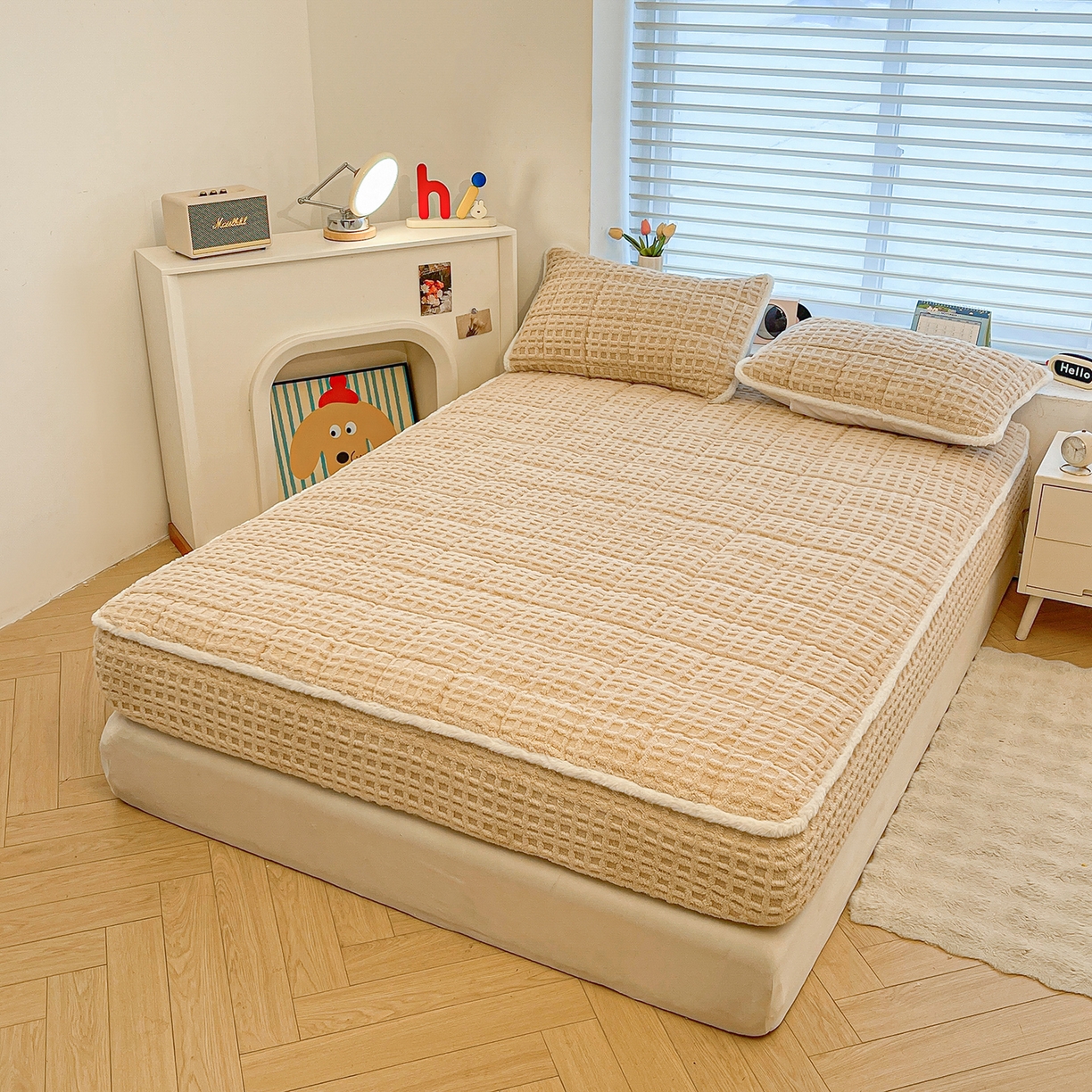 91家纺网 家纺一手货源 找家纺 予梦家纺 2025新款塔芙绒加厚夹棉床笠床垫保护套 星梦格 卡其