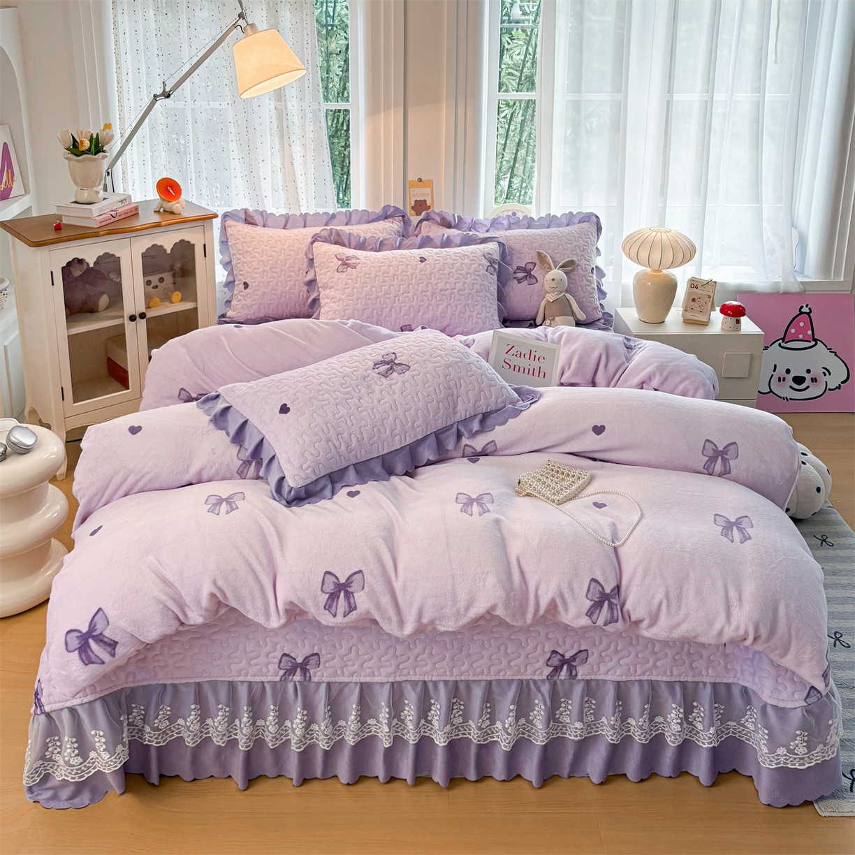 91家纺网 家纺一手货源 找家纺 艺慕家纺 2025新款时尚印花牛奶绒床盖四件套 罗曼爱人