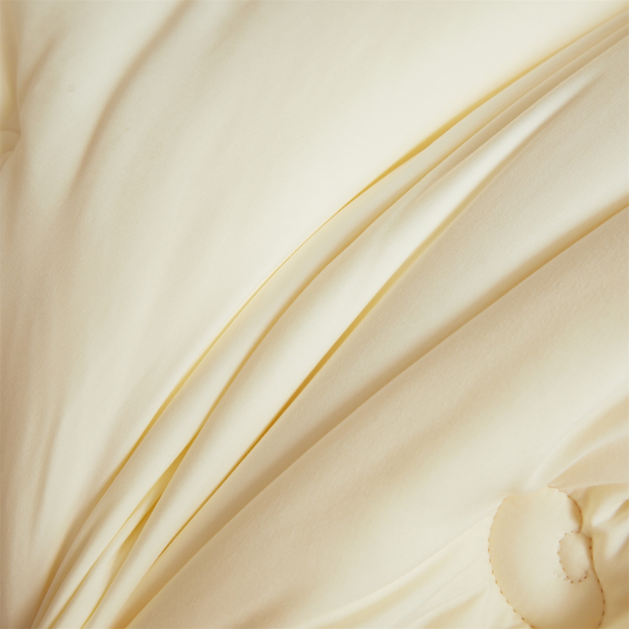 91家纺网 家纺一手货源 找家纺 （总）上学郎家居 2025新款水洗棉大豆被子被芯-蝶舞