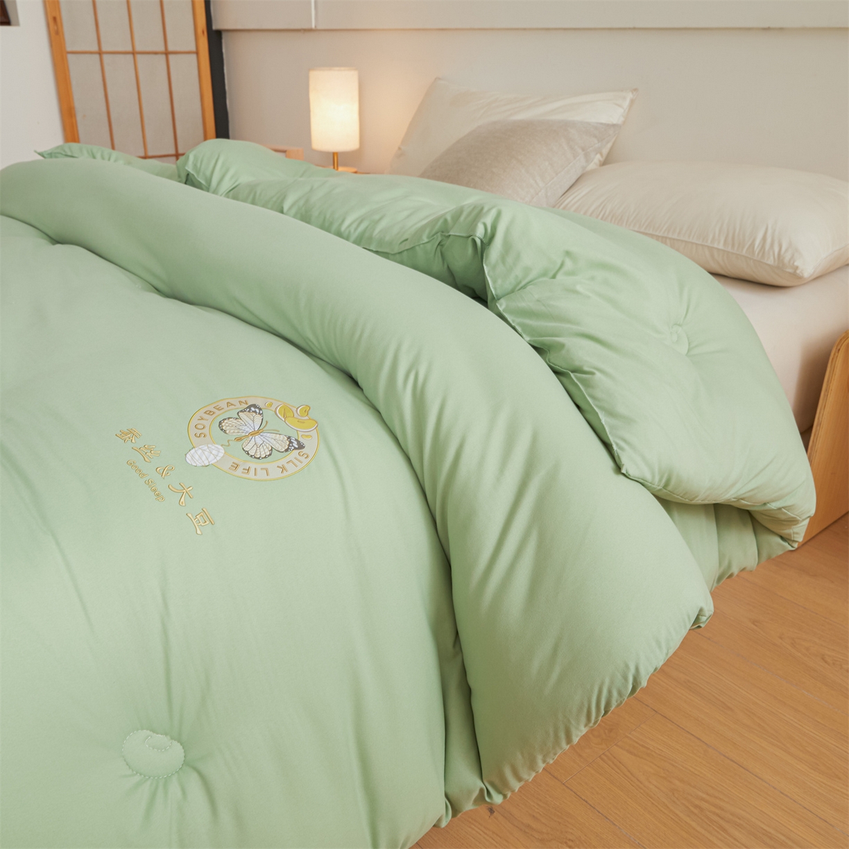 91家纺网 家纺一手货源 找家纺 上学郎家居 2025新款水洗棉大豆被子被芯-蝶舞 蝶舞大豆-青果绿