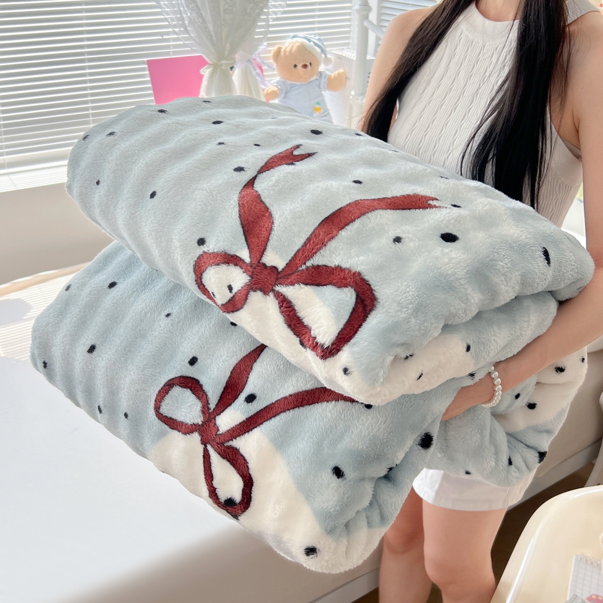 91家纺网 家纺一手货源 找家纺 （总）韩巢家纺 2025新款高克重泡泡绒毛毯多功能牛奶绒毯子支持跨境电商