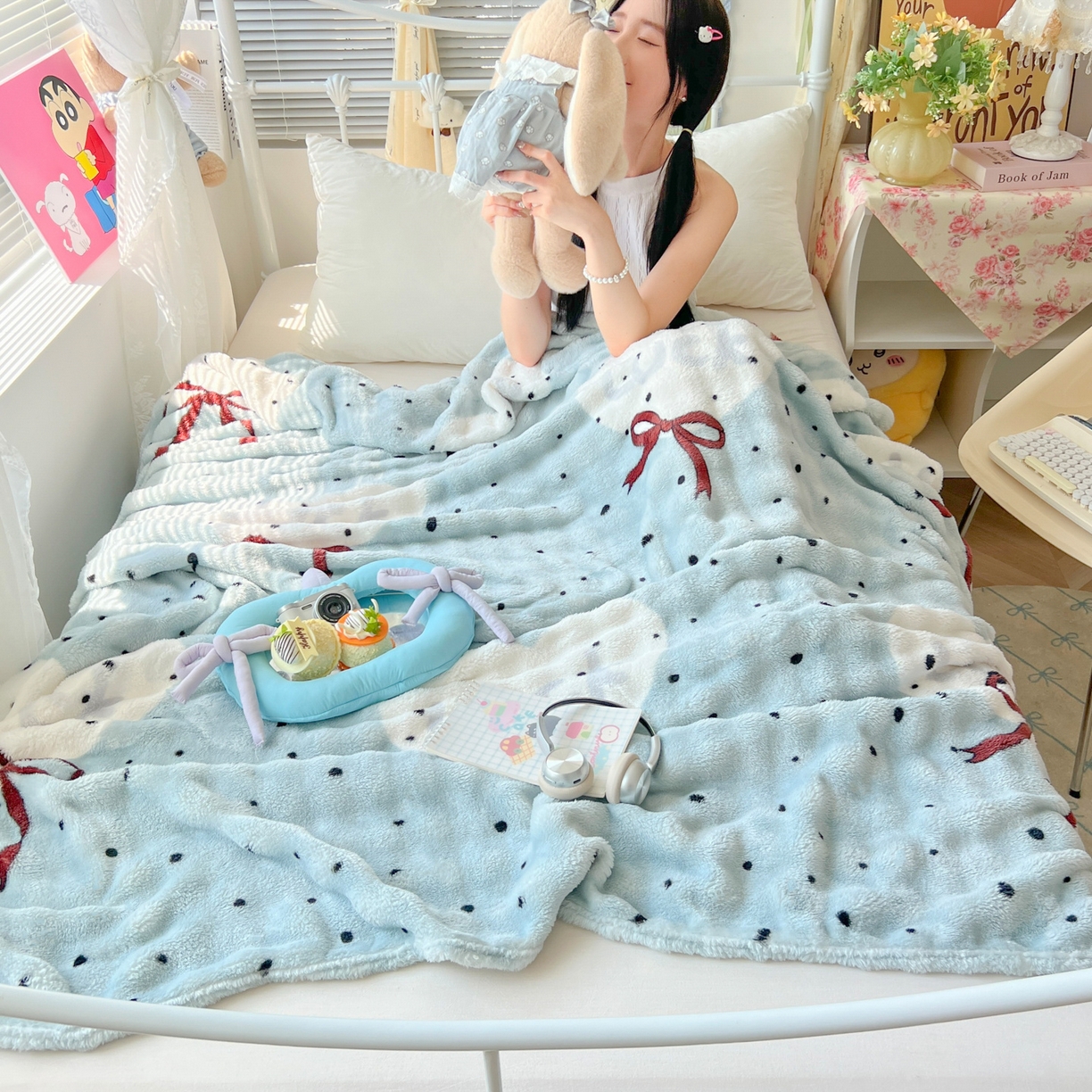 91家纺网 家纺一手货源 找家纺 韩巢家纺 2025新款高克重泡泡绒毛毯多功能牛奶绒毯子支持跨境电商 蓝底爱心结