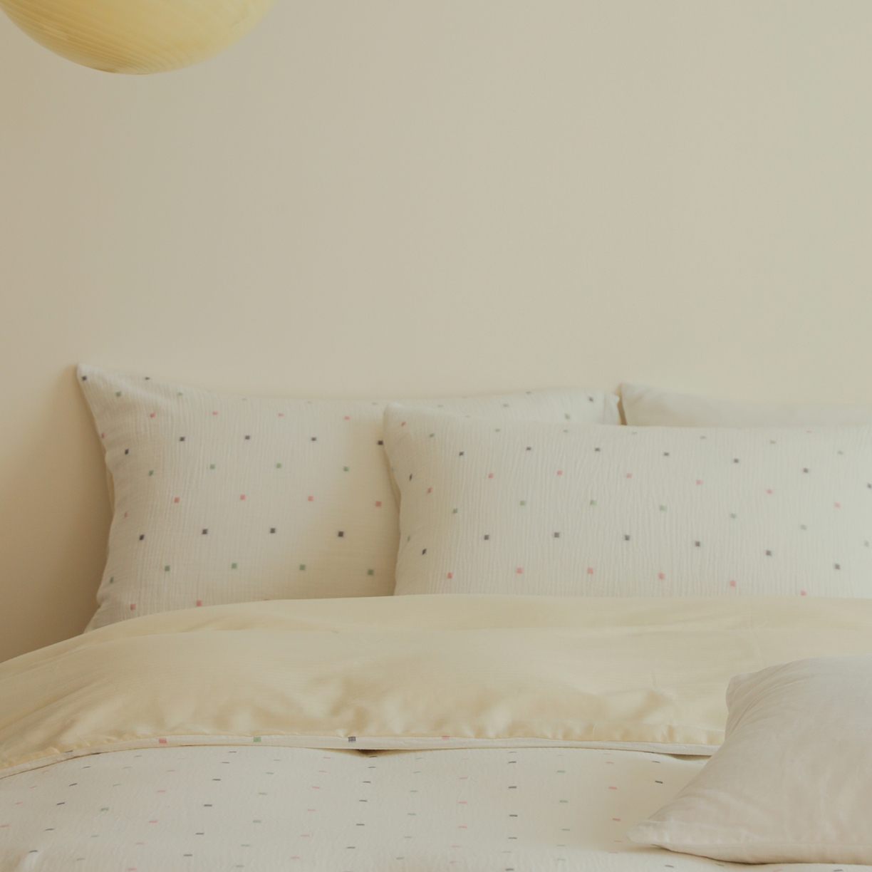 91家纺网 家纺一手货源 找家纺 小春日和 2025新款全棉双层纱A类母婴四件套纯棉提花纱布床上用品四件套纯色床单亲肤被套民宿套件1.8床笠 叙言-山雾