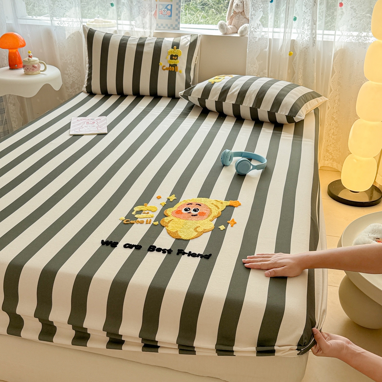 91家纺网 家纺一手货源 找家纺 沐辰 2025新款A类全棉磨毛绣花单品床单床笠 星星人条纹-床笠