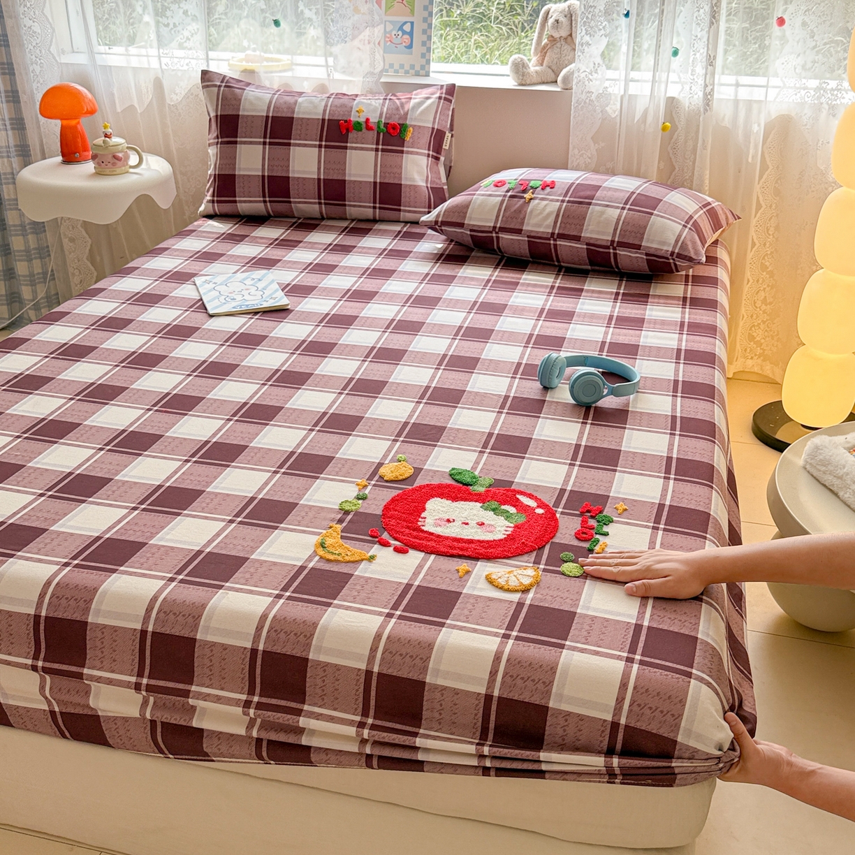 91家纺网 家纺一手货源 找家纺 沐辰 2025新款A类全棉磨毛绣花单品床单床笠 水果猫咪-床笠