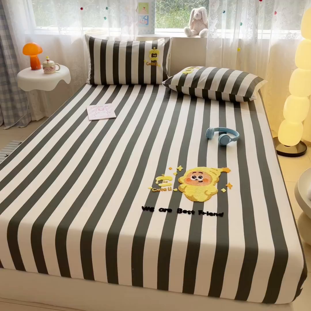 91家纺网 家纺一手货源 找家纺 沐辰 2025新款A类全棉磨毛绣花单品床单床笠 星星人条纹-床笠