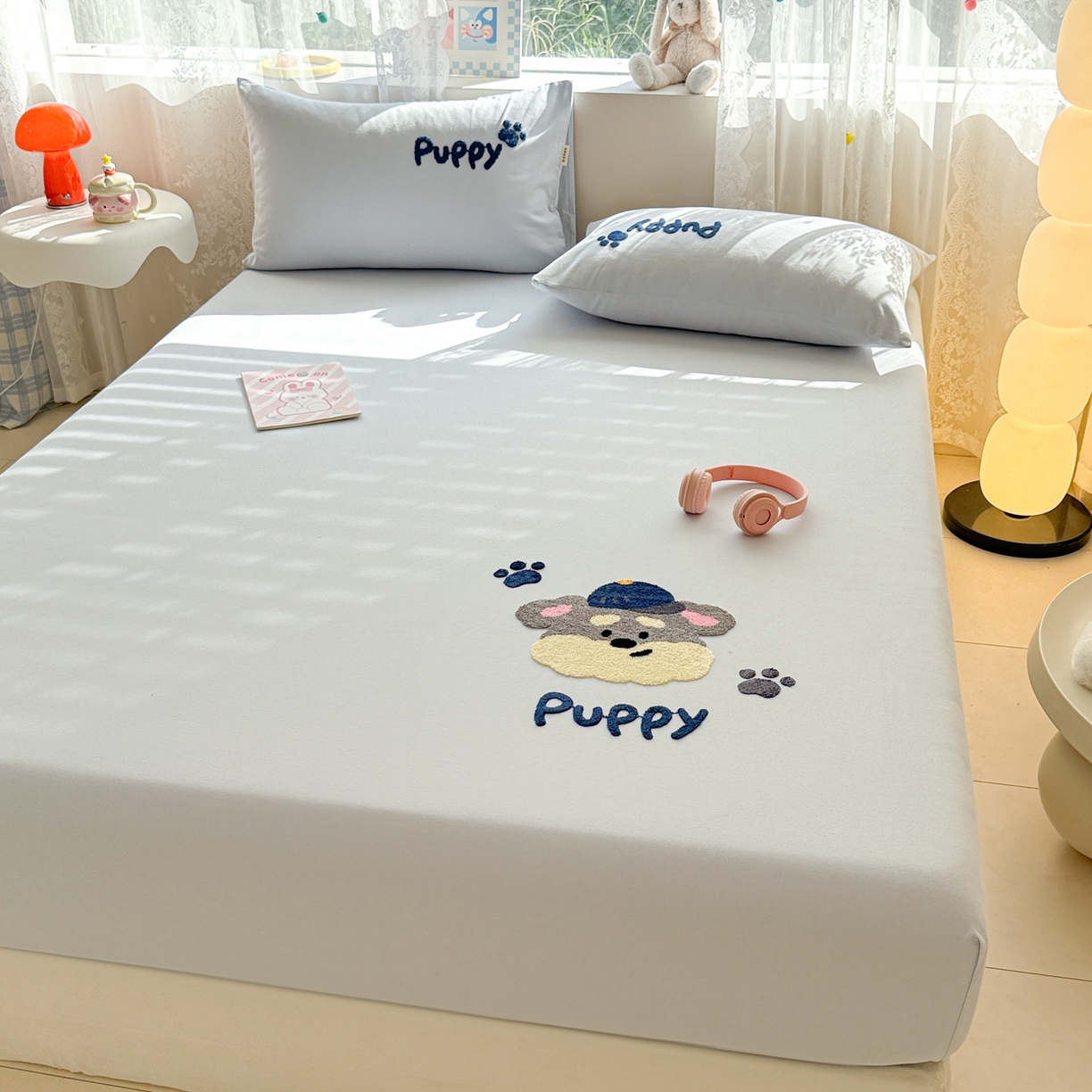 91家纺网 家纺一手货源 找家纺 沐辰 2025新款A类全棉磨毛绣花单品床单床笠 邮差狗狗-床笠