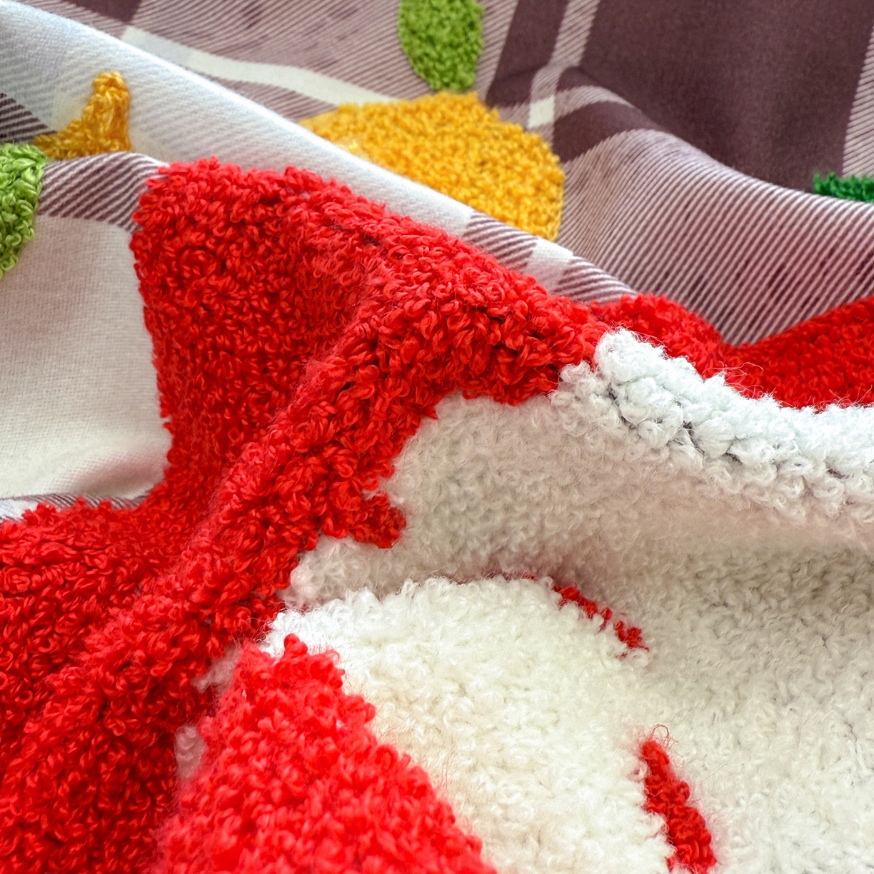 91家纺网 家纺一手货源 找家纺 沐辰 2025新款A类全棉磨毛绣花单品床单床笠 水果猫咪-床单