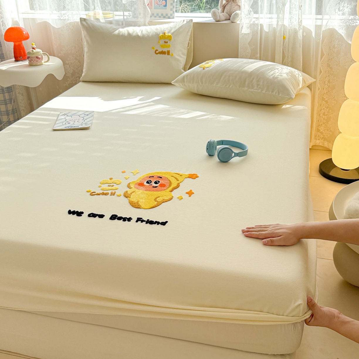 91家纺网 家纺一手货源 找家纺 沐辰 2025新款A类全棉磨毛绣花单品床单床笠 星星人米白-床笠