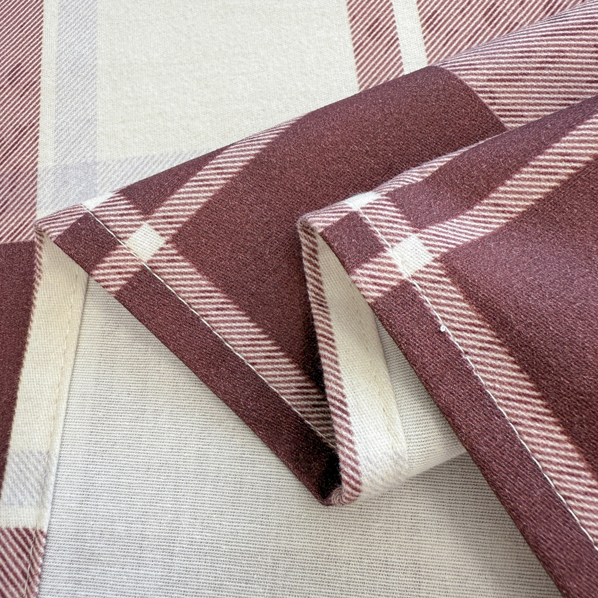 91家纺网 家纺一手货源 找家纺 沐辰 2025新款A类全棉磨毛绣花单品床单床笠 水果猫咪-床单