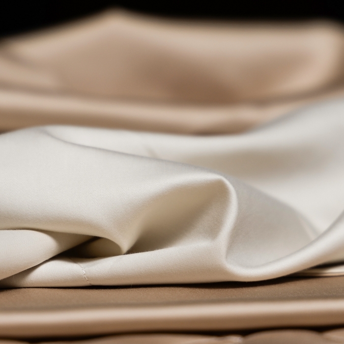 91家纺网 家纺一手货源 找家纺 （总）涞澳家纺 2025新款80天丝棉磨毛床盖压线款四件套-星河入梦