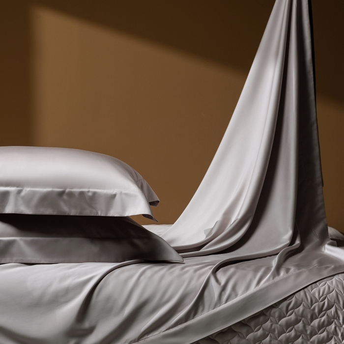 91家纺网 家纺一手货源 找家纺 涞澳家纺 2025新款80天丝棉磨毛床盖压线款四件套-星河入梦 星河入梦-米灰