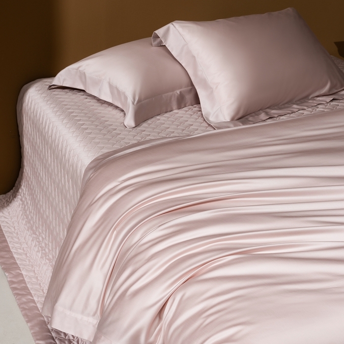 91家纺网 家纺一手货源 找家纺 涞澳家纺 2025新款80天丝棉磨毛床盖压线款四件套-星河入梦 星河入梦-梅子