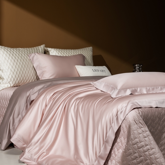 91家纺网 家纺一手货源 找家纺 涞澳家纺 2025新款80天丝棉磨毛床盖压线款四件套-星河入梦 星河入梦-梅子