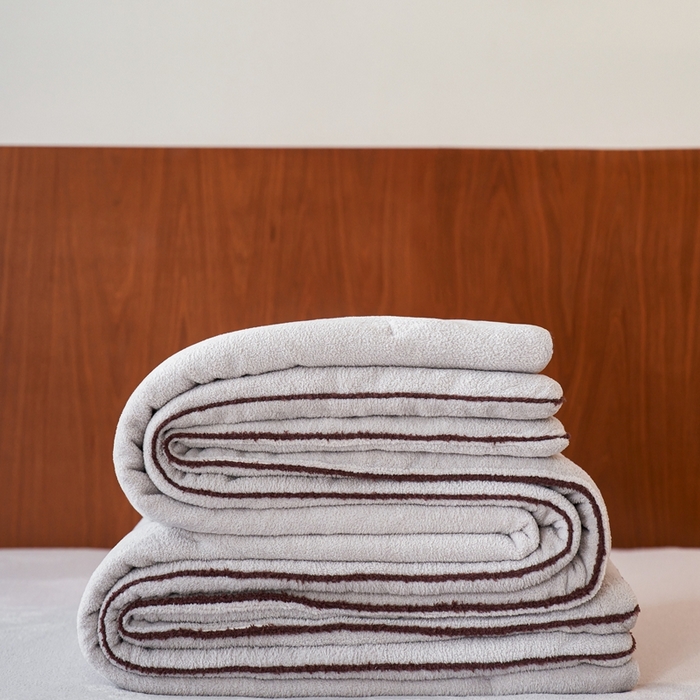 涞澳家纺 2025新款亲肤舒适毛巾绒懒人被被子被芯 毛巾绒懒人被-灰