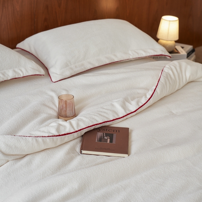 91家纺网 家纺一手货源 找家纺 涞澳家纺 2025新款亲肤舒适毛巾绒懒人被被子被芯 毛巾绒懒人被-白